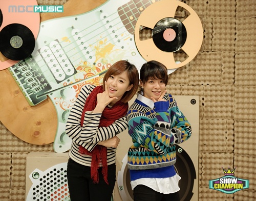 T-araof(x)Ambery֓ΡShowChampionMC