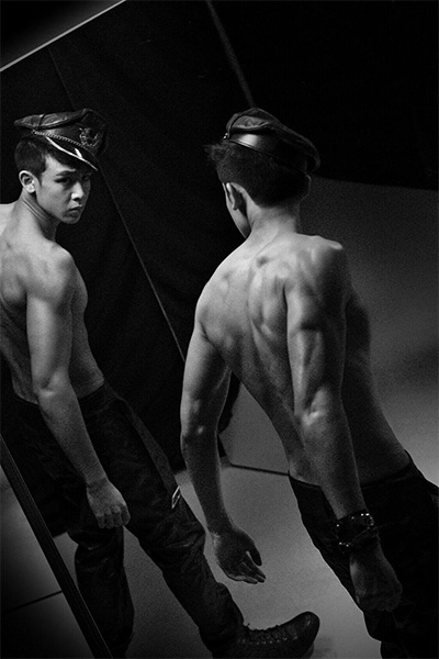 2PMɆTNichkhunӭ25q