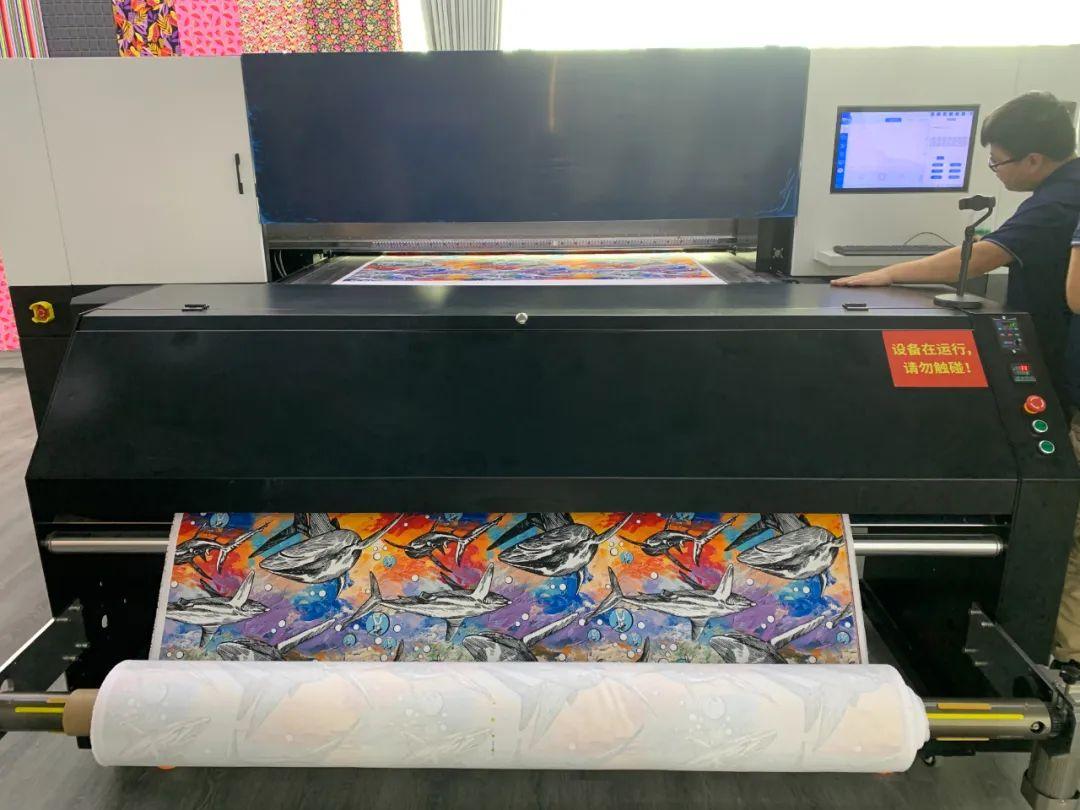 翔彩纺织品数码印艺展示中心成功揭幕,现场发布多款重磅新品