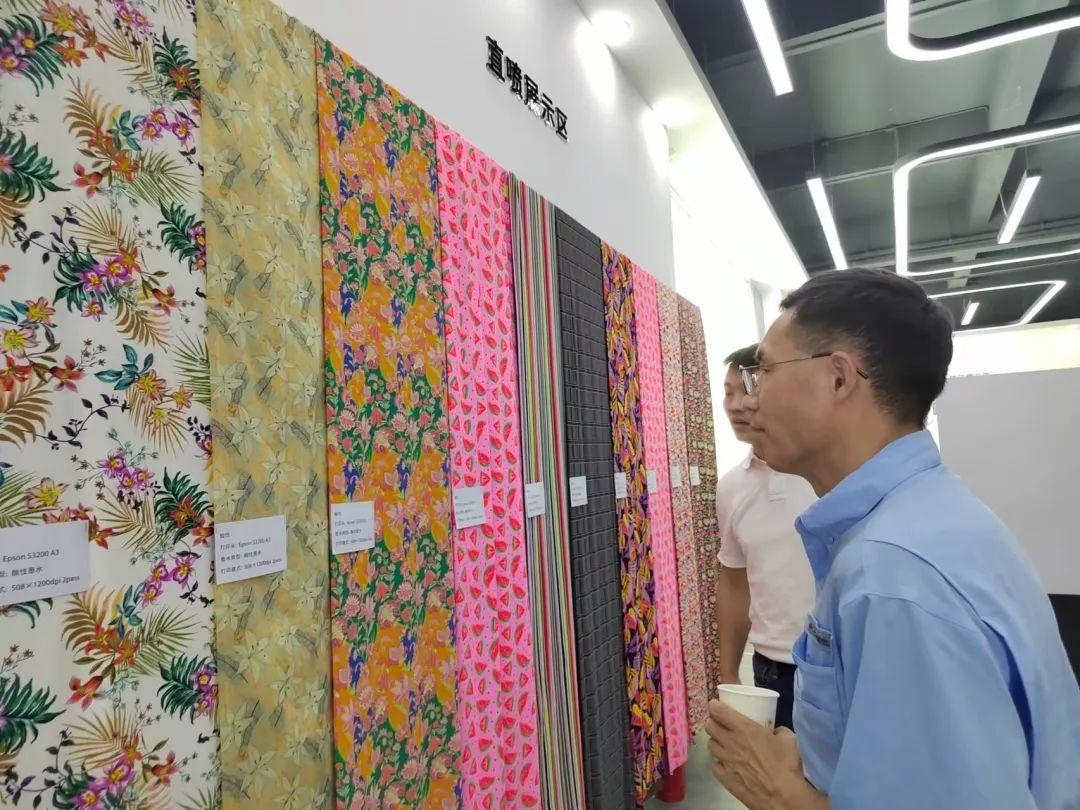 翔彩纺织品数码印艺展示中心成功揭幕,现场发布多款重磅新品
